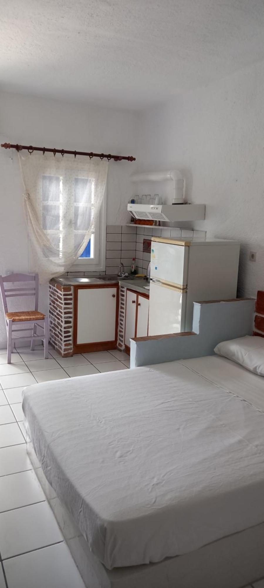 Aposperitis Rooms & Apartments 키니언 외부 사진