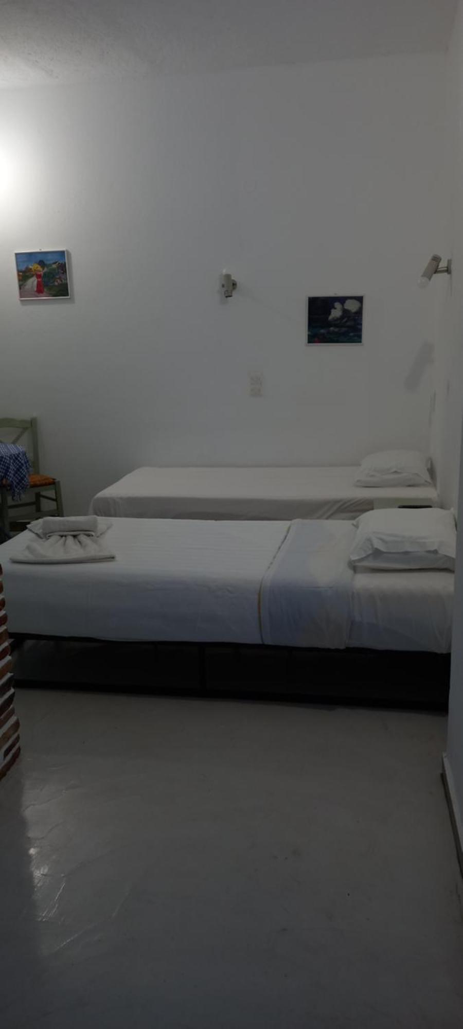 Aposperitis Rooms & Apartments 키니언 외부 사진